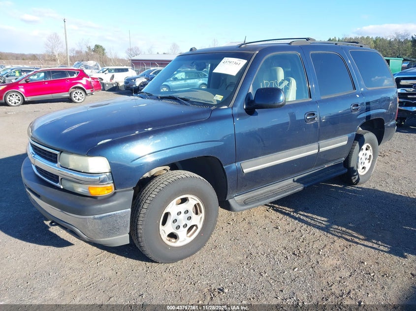 1GNEK13Z34J245933 2004 CHEVROLET TAHOE photo no. 2