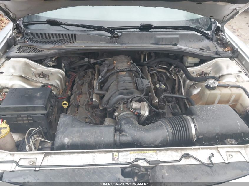 2009 Dodge Charger VIN: 2B3LA43T79H570532 Lot: 43797384