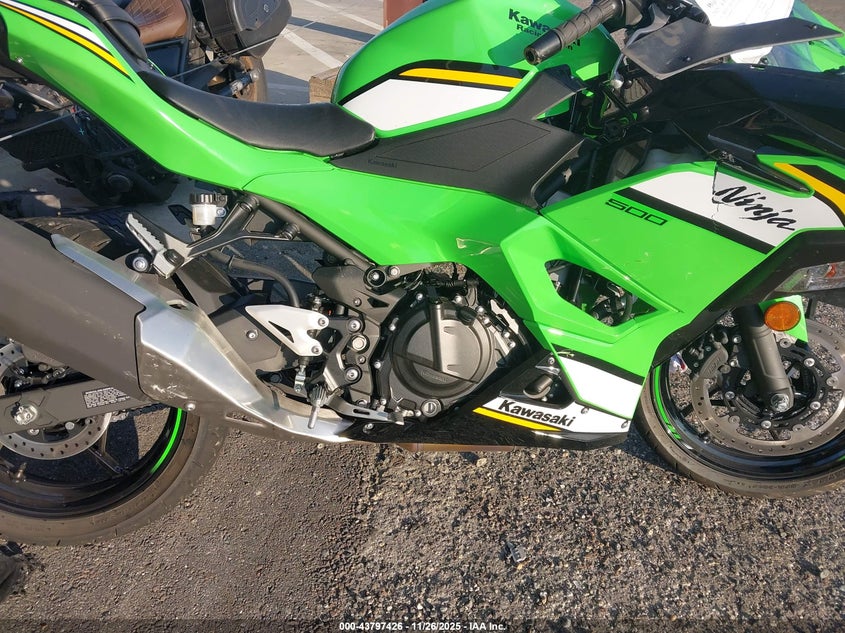 2025 Kawasaki Ex500 H VIN: ML5EXGH1XSDA62165 Lot: 43797426