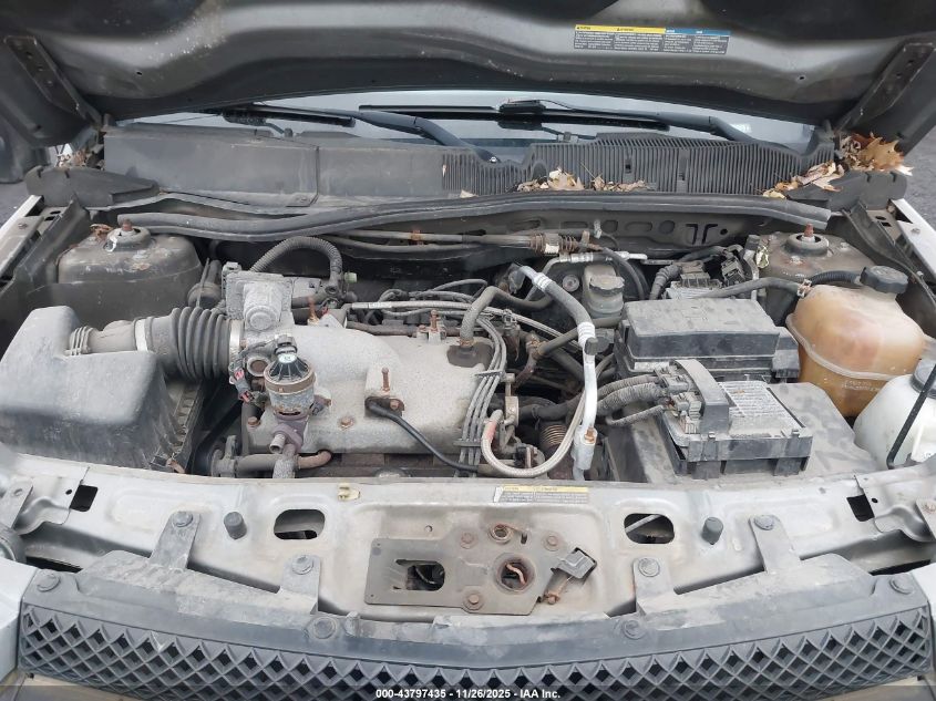 2005 Chevrolet Equinox Lt VIN: 2CNDL73F156004568 Lot: 43797435