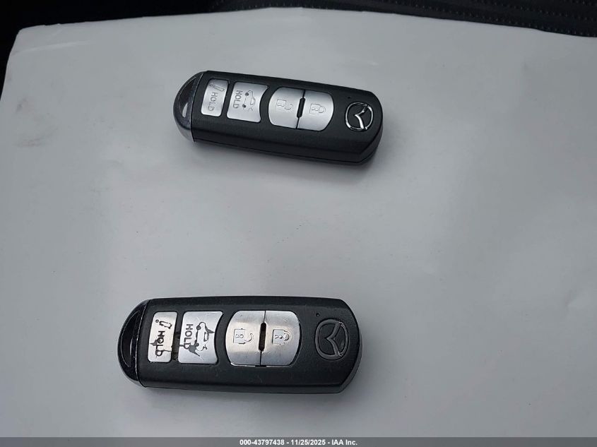 2016 Mazda Mazda3 I Sport VIN: JM1BM1U71G1344564 Lot: 43797438