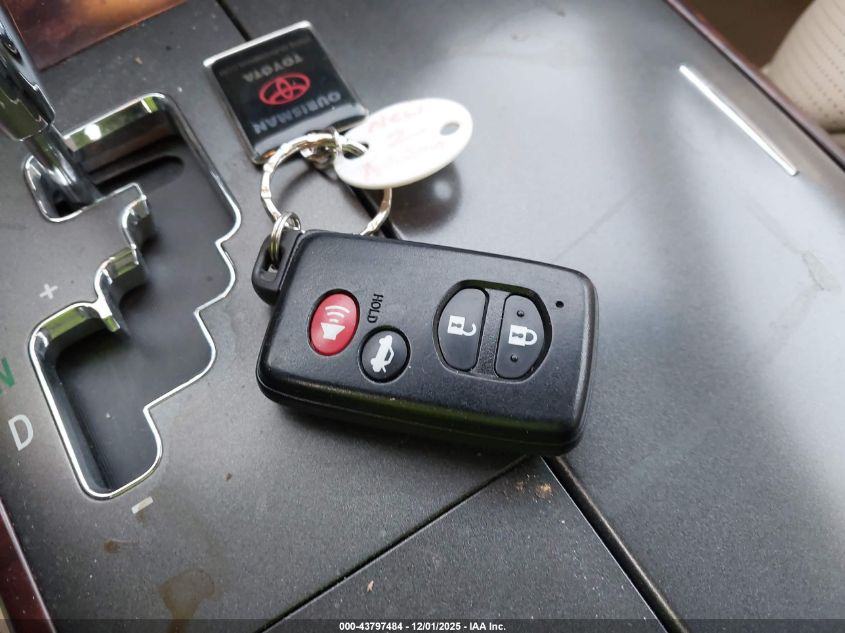 2011 Toyota Avalon Limited VIN: 4T1BK3DB6BU373311 Lot: 43797484