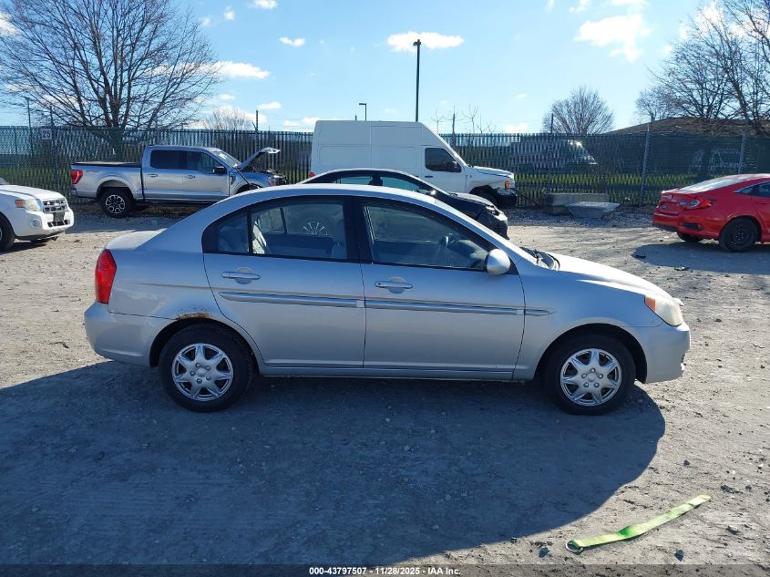 2009 Hyundai Accent Gls VIN: KMHCN46CX9U369635 Lot: 43797507