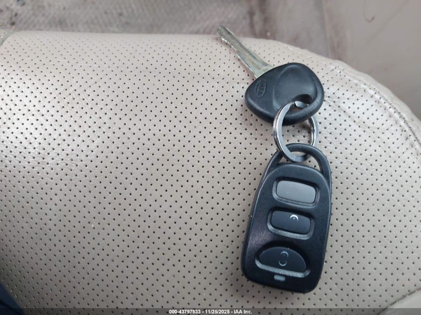 2007 Kia Optima Ex V6 VIN: KNAGE124X75091679 Lot: 43797533