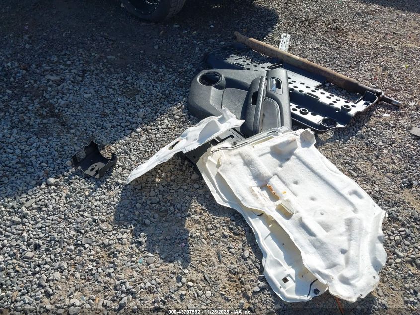 2008 Chevrolet Tahoe Ls VIN: 1GNFC13C48R212184 Lot: 43797592