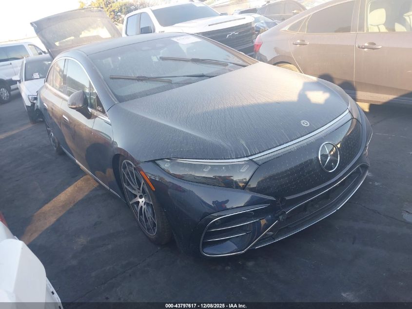 MERCEDES-BENZ EQS 4MATIC