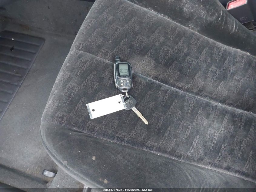 2002 Toyota Camry Solara Se VIN: 2T1CE22P82C005007 Lot: 43797622