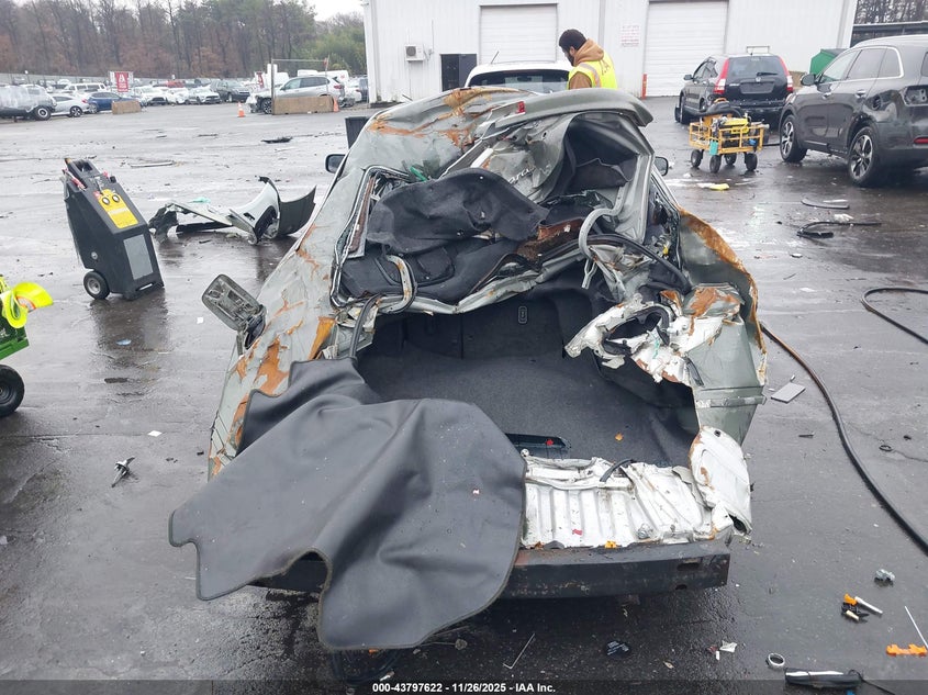2002 Toyota Camry Solara Se VIN: 2T1CE22P82C005007 Lot: 43797622