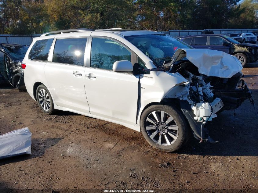 TOYOTA SIENNA XLE 7 PASSENGER