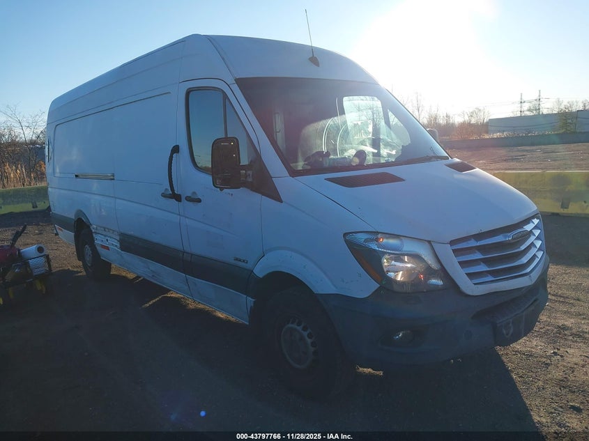 WDYPE8DB5E5916116 2014 Freightliner Sprinter 2500 High Roof auction photo 1