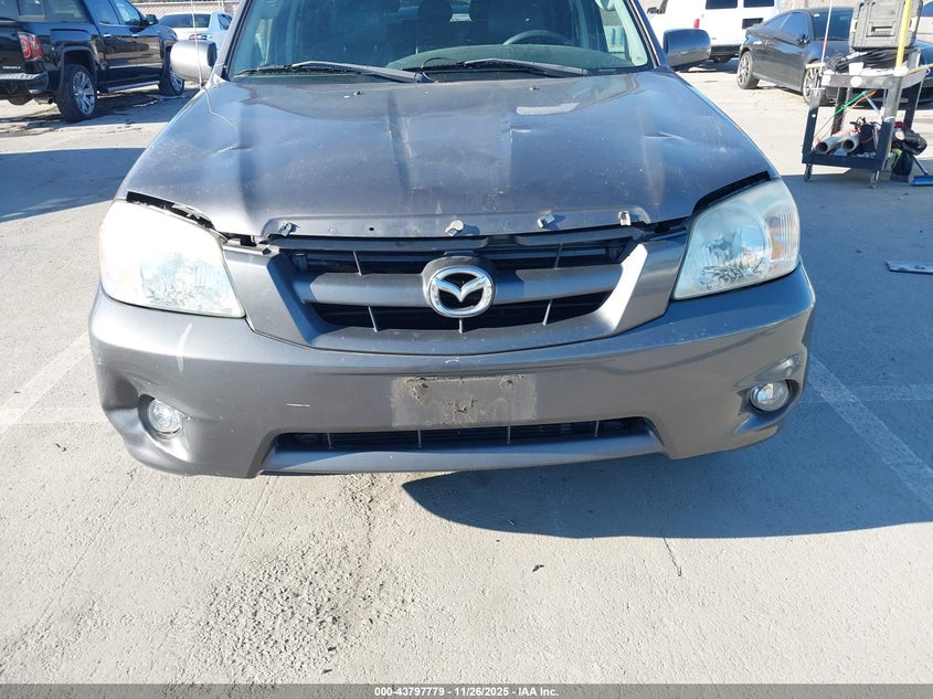 2005 Mazda Tribute S VIN: 4F2YZ961X5KM08594 Lot: 43797779