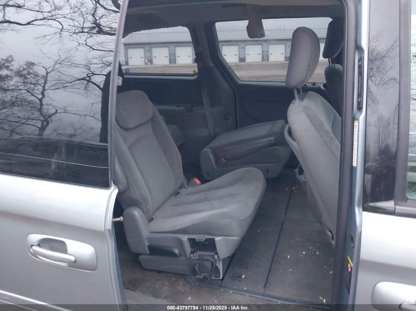 2005 Dodge Grand Caravan Sxt VIN: 2D8GP44L25R241921 Lot: 43797794