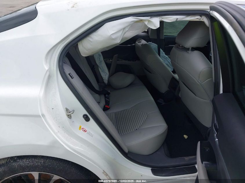 2018 Toyota Camry Se VIN: 4T1B11HK0JU667559 Lot: 43797889