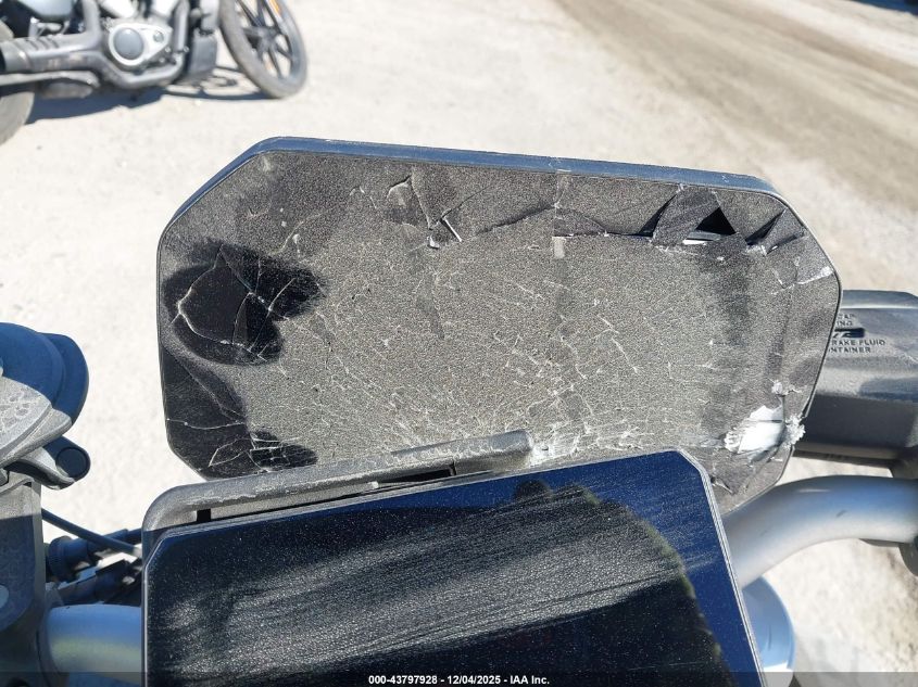 2023 BMW F 900 R VIN: WB10K1308P6G94634 Lot: 43797928