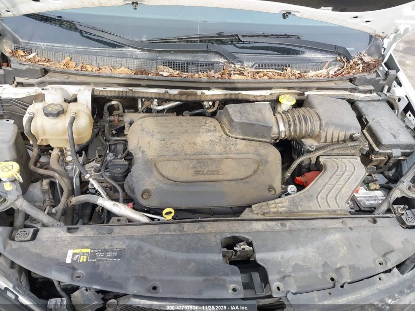 2020 Chrysler Voyager L VIN: 2C4RC1AG4LR105067 Lot: 43797934