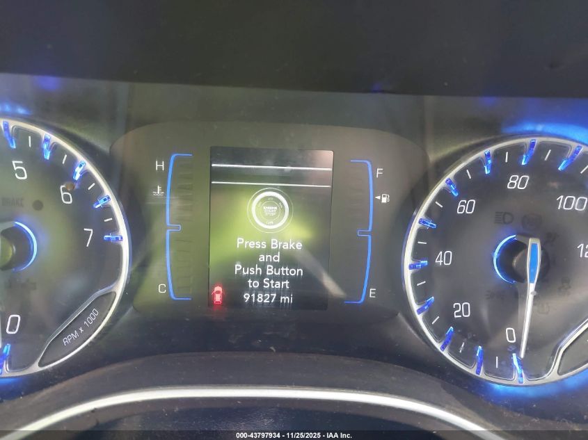 2020 Chrysler Voyager L VIN: 2C4RC1AG4LR105067 Lot: 43797934