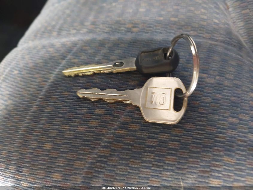 2000 Buick Century Custom VIN: 2G4WS52J3Y1149084 Lot: 43797970