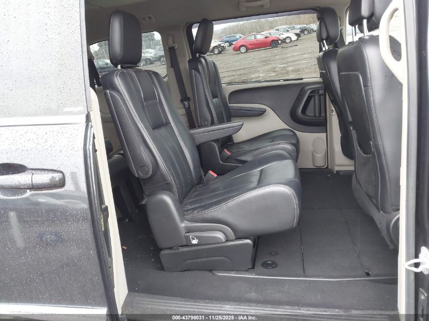 2014 Chrysler Town & Country Touring VIN: 2C4RC1BGXER229460 Lot: 43798031