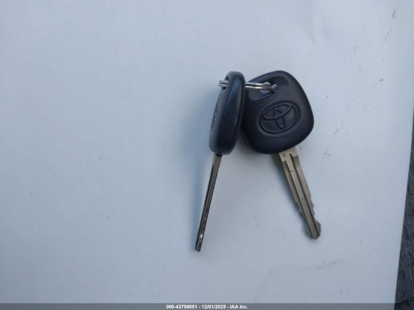 2004 Toyota Camry Le V6 VIN: 4T1BF30K64U586143 Lot: 43798051