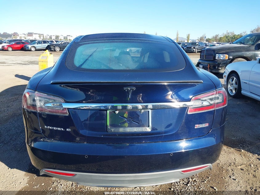 2014 Tesla Model S P85D VIN: 5YJSA1H2XEFP65002 Lot: 43798059