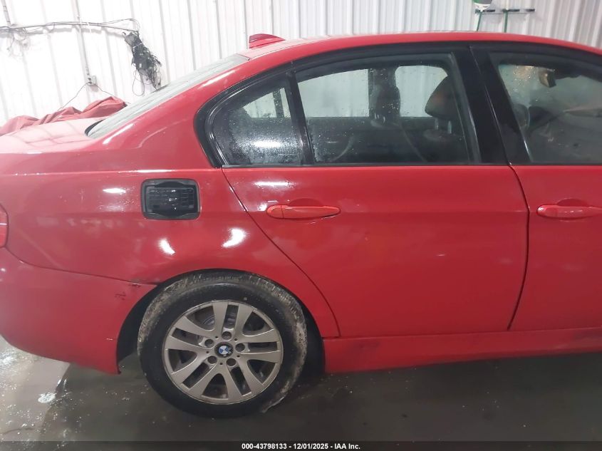 2006 BMW 325Xi VIN: WBAVD13556KT79885 Lot: 43798133