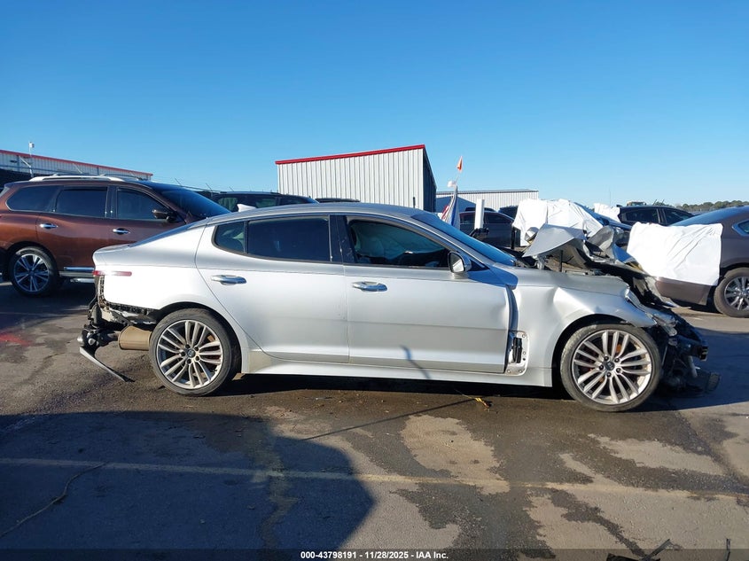 2018 Kia Stinger VIN: KNAE15LA8J6032856 Lot: 43798191