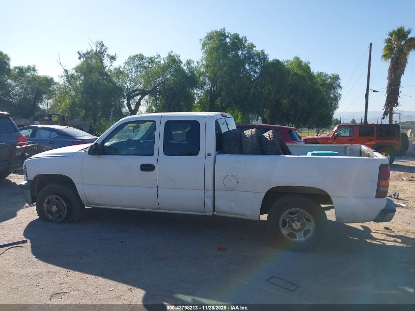 2002 Chevrolet Silverado 1500 VIN: 2GCEC19V621208425 Lot: 43798213