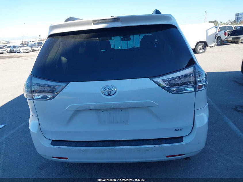 2016 Toyota Sienna Xle 8 Passenger VIN: 5TDYK3DCXGS729049 Lot: 43798306