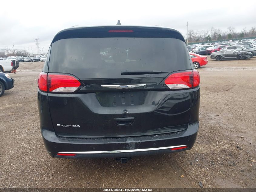 2017 Chrysler Pacifica Touring-L VIN: 2C4RC1BG7HR721920 Lot: 43798354