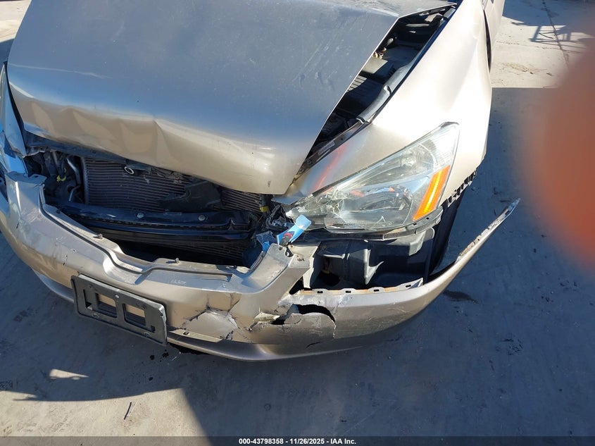 2004 Honda Accord 2.4 Lx VIN: JHMCM56324C004408 Lot: 43798358