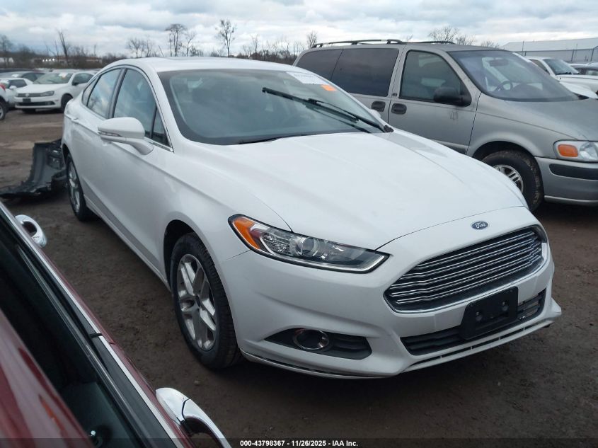 FORD FUSION SE
