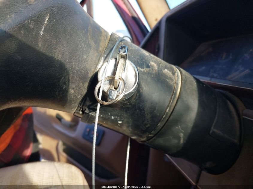 1990 Ford F250 VIN: 1FTHX25M4LKA38118 Lot: 43798377