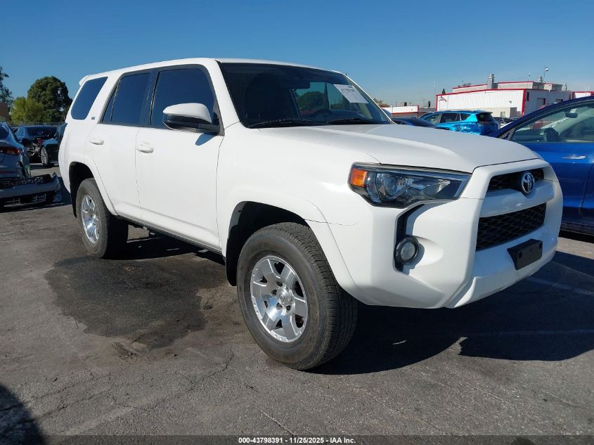 TOYOTA 4RUNNER SR5