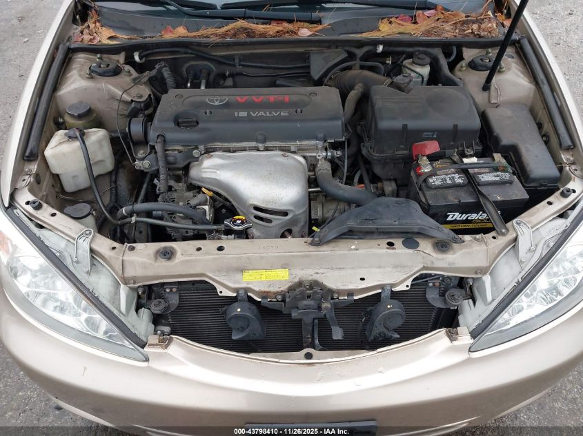 2003 Toyota Camry Le VIN: 4T1BE32K03U227899 Lot: 43798410