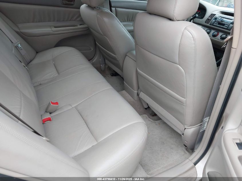 2003 Toyota Camry Le VIN: 4T1BE32K03U227899 Lot: 43798410