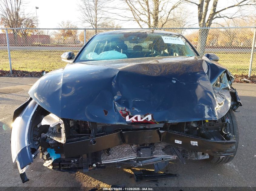2025 Kia K4 Lxs VIN: 3KPFT4DE1SE127316 Lot: 43798456