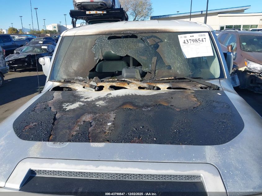 2008 Toyota Fj Cruiser VIN: JTEBU11F28K003533 Lot: 43798547