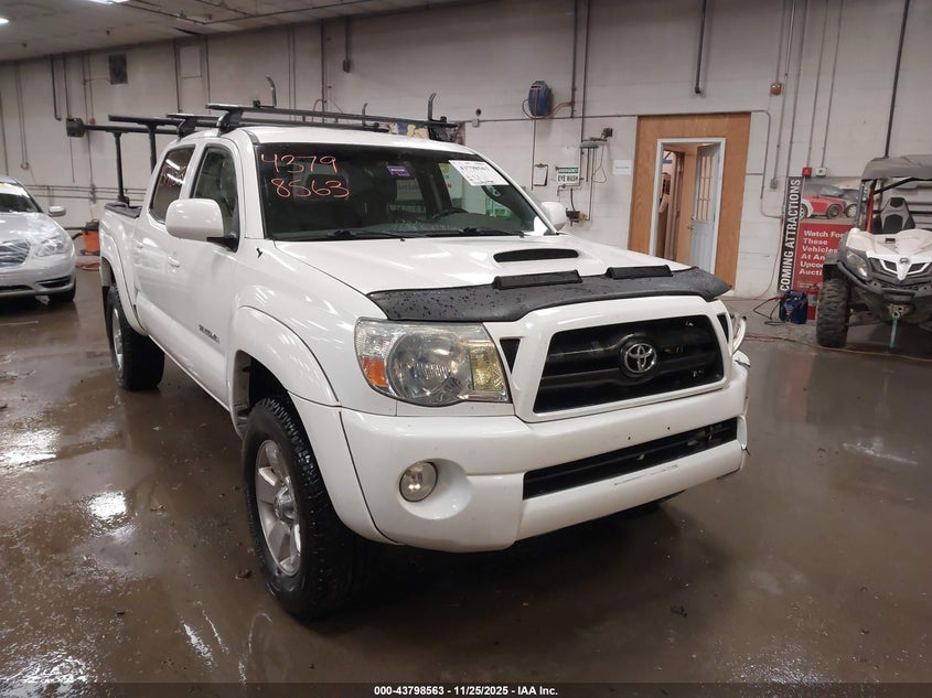 2006 Toyota Tacoma Base V6