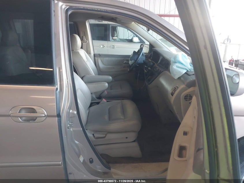 5FNRL18953B067867 2003 HONDA ODYSSEY photo no. 5