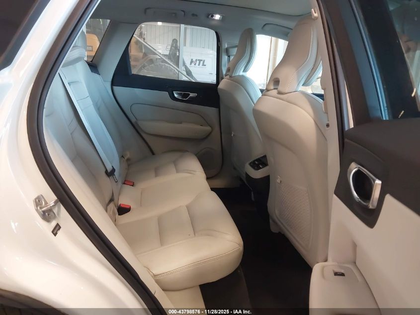 2021 Volvo Xc60 T5 Inscription VIN: YV4102DL6M1856341 Lot: 43798576