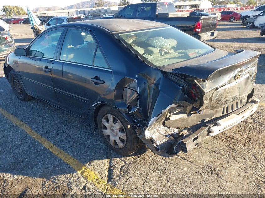 2005 Toyota Camry Le