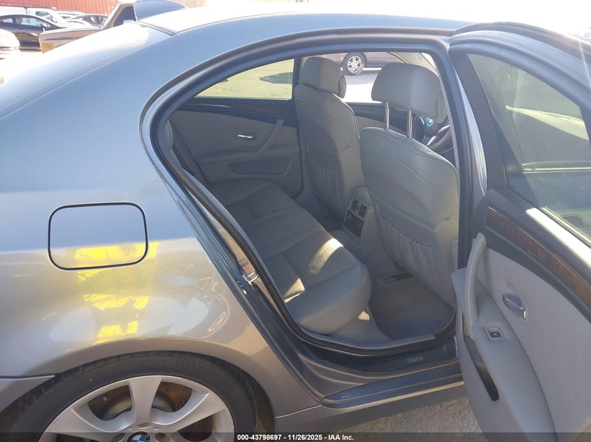 2008 BMW 535I VIN: WBANW13528CZ72210 Lot: 43798697