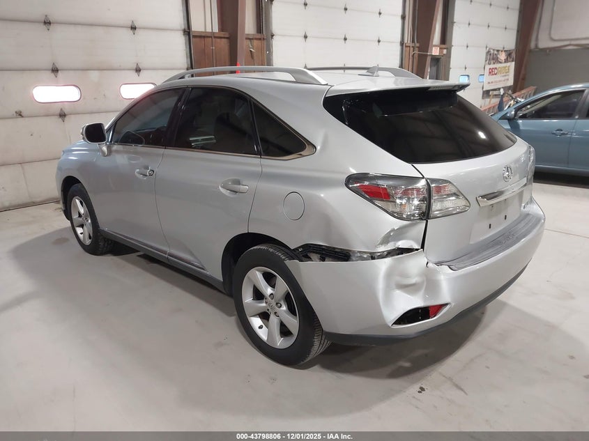 2T2BK1BA9BC114145 2011 LEXUS RX photo no. 3