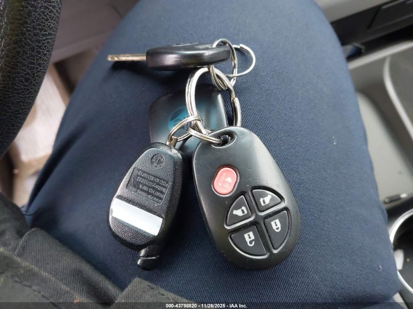 2015 Toyota Sienna Le 8 Passenger VIN: 5TDKK3DC1FS589316 Lot: 43798820