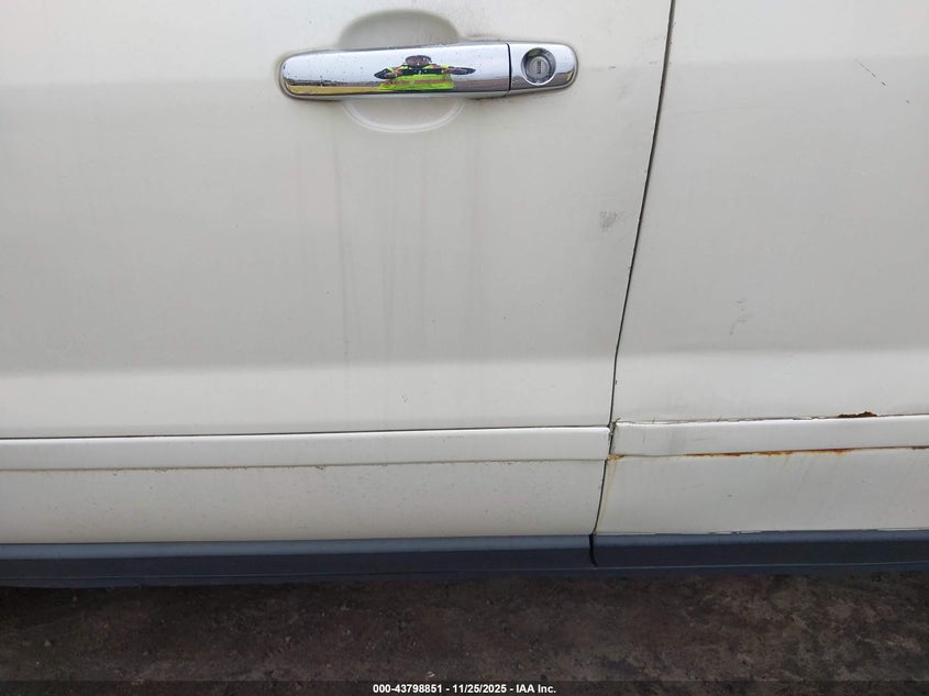 2008 Saturn Outlook Xr VIN: 5GZEV23768J154339 Lot: 43798851