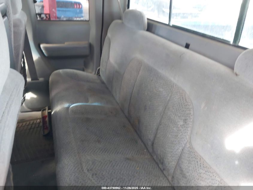 1996 Chevrolet Gmt-400 K1500 VIN: 2GCEK19R3T1200435 Lot: 43798962