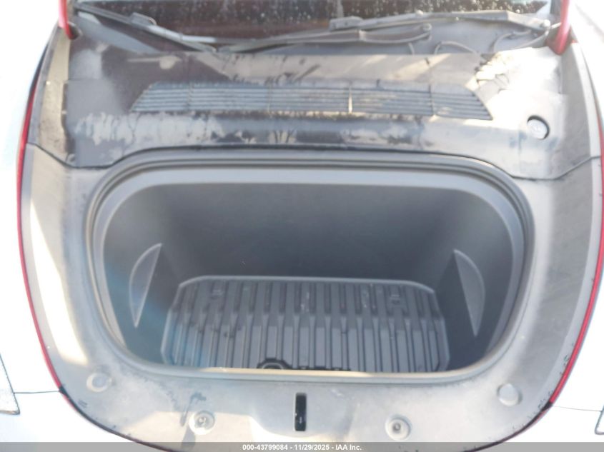 2023 Tesla Model Y Awd/Long Range Dual Motor All-Wheel Drive VIN: 7SAYGAEE6PF751319 Lot: 43799084