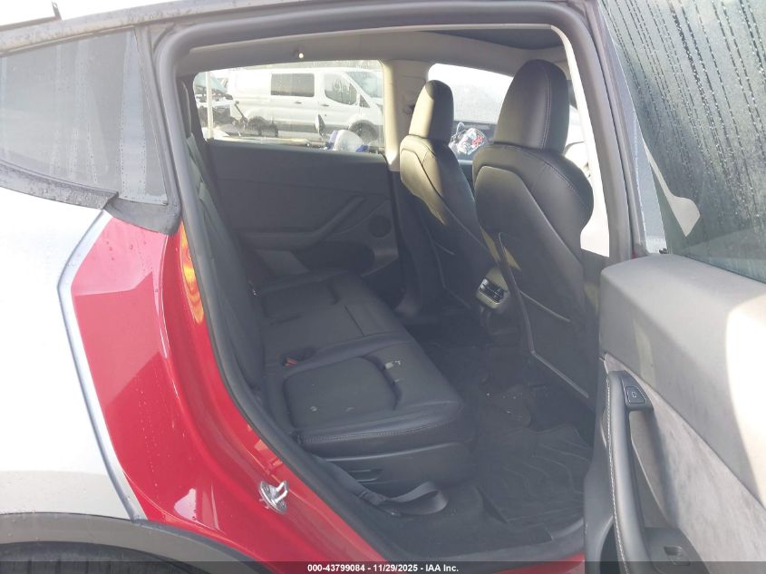 2023 Tesla Model Y Awd/Long Range Dual Motor All-Wheel Drive VIN: 7SAYGAEE6PF751319 Lot: 43799084