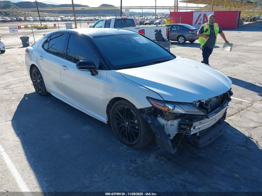 TOYOTA CAMRY HYBRID XSE HYBRID
