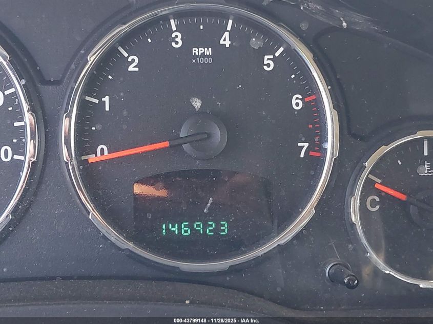 2009 Jeep Liberty Sport VIN: 1J8GN28K79W527621 Lot: 43799148